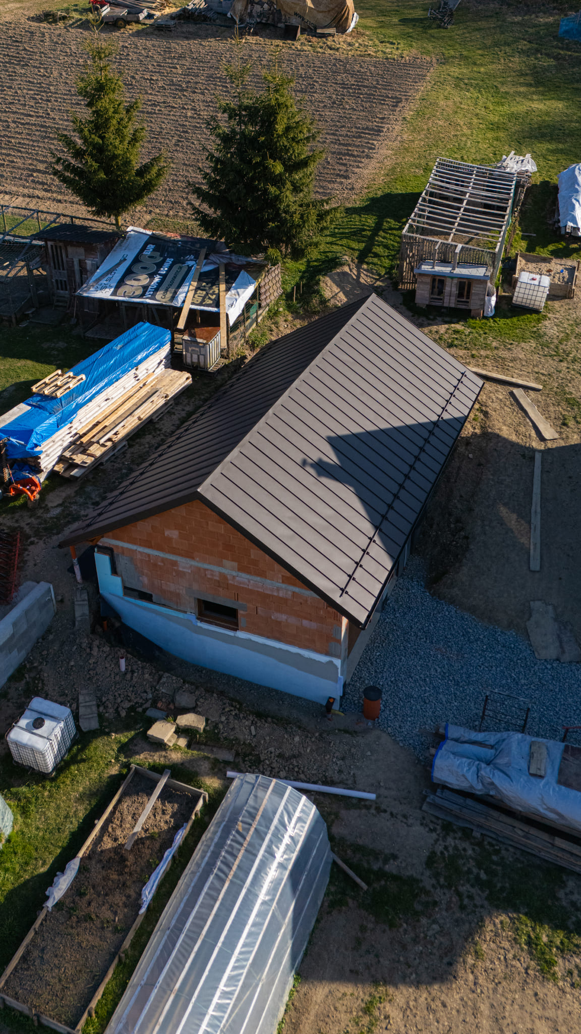 DJI_20260430163244_0040_D Vlnitý plech Střešní krytina realizace 10